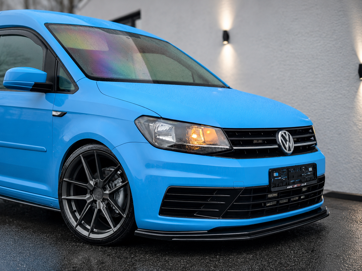 Volkswagen Caddy MK4 Front Splitter - Gloss Black