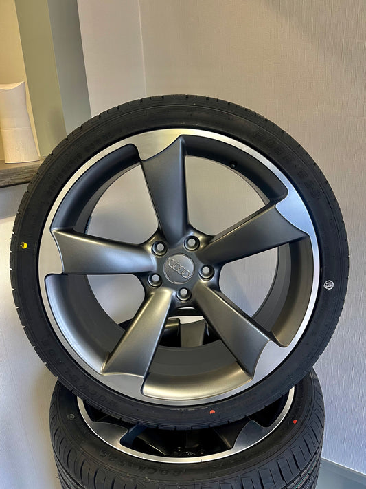 TTRS concave alloy wheels and tyre package  5x112